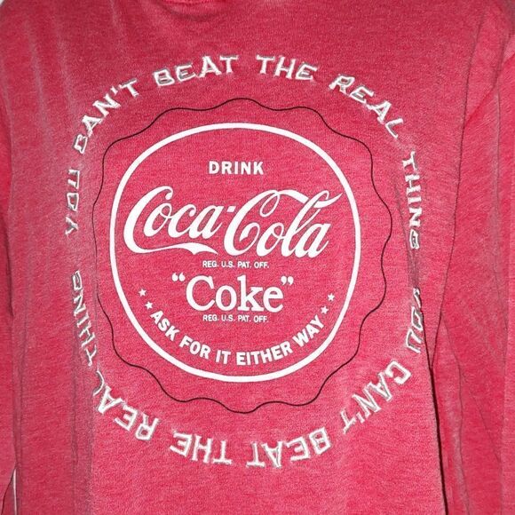 Coca Cola red light weight sweatshirt hoodie  SZ L  ( Juniors 11/13) - Picture 4 of 5